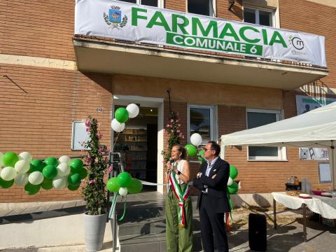 Apertura farmacia 6